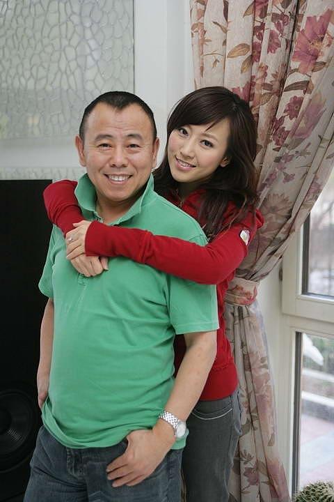 潘阳是潘长江女儿，嫁入豪门被称“潘十亿”，如今其儿子隔代遗传