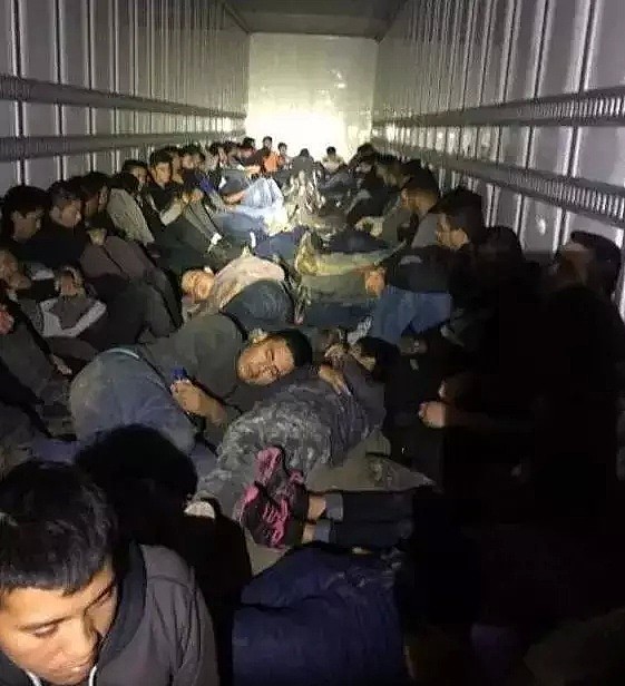 又一起！47℃货车里发现30名非法移民，还有个孩子！为什么死也要偷渡？（组图） - 11