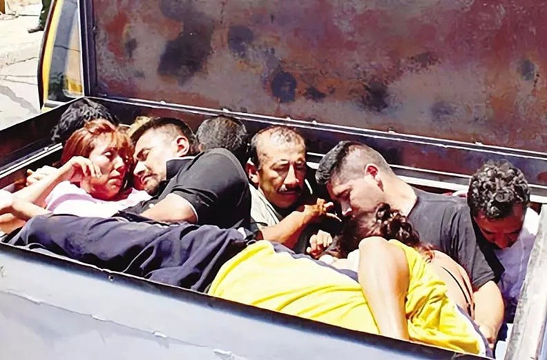 又一起！47℃货车里发现30名非法移民，还有个孩子！为什么死也要偷渡？（组图） - 13