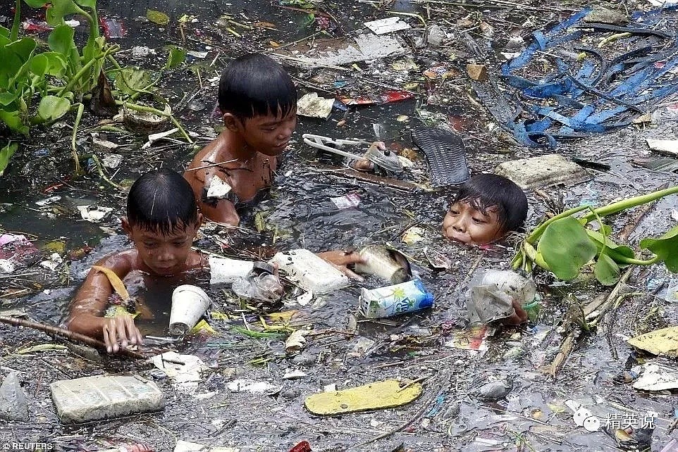 他们把恶心垃圾制成美食摆上餐桌，1岁婴儿也不能幸免，人间地狱不过如此... - 23