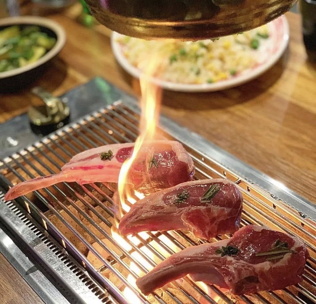 吃货福音！首尔才能吃到的木炭烤羊肉串，吃一次就爱上！ - 9