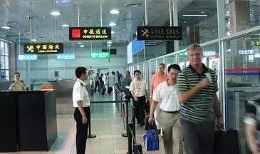 注意！中国政府发布新规，这类澳籍华人将禁止入境！多人已中招（组图） - 6