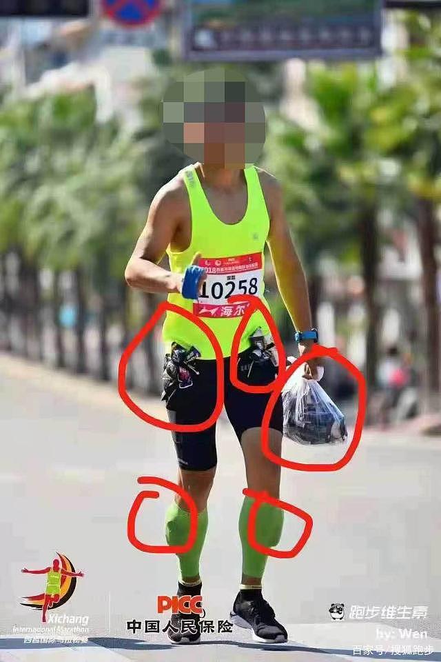 素质堪忧！北京马拉松女跑者偷能量胶不仅发图炫耀，还称要赚回报名费...（组图） - 4