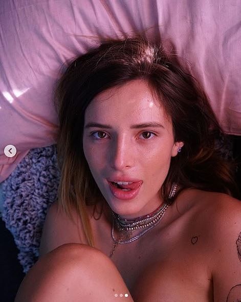 貝拉索恩（Bella Thorne）／ＩＧ ID-2083306