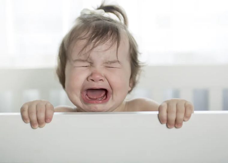 悲剧! 加拿大29岁妈妈只顾玩手机 1岁婴儿溺死自家浴缸！（组图） - 1