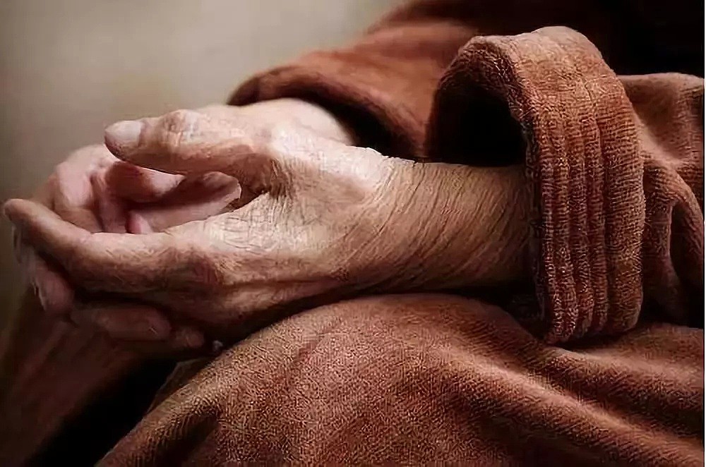 91岁老太太染上艾滋，竟曾与多名拾荒者发生关系（组图） - 9