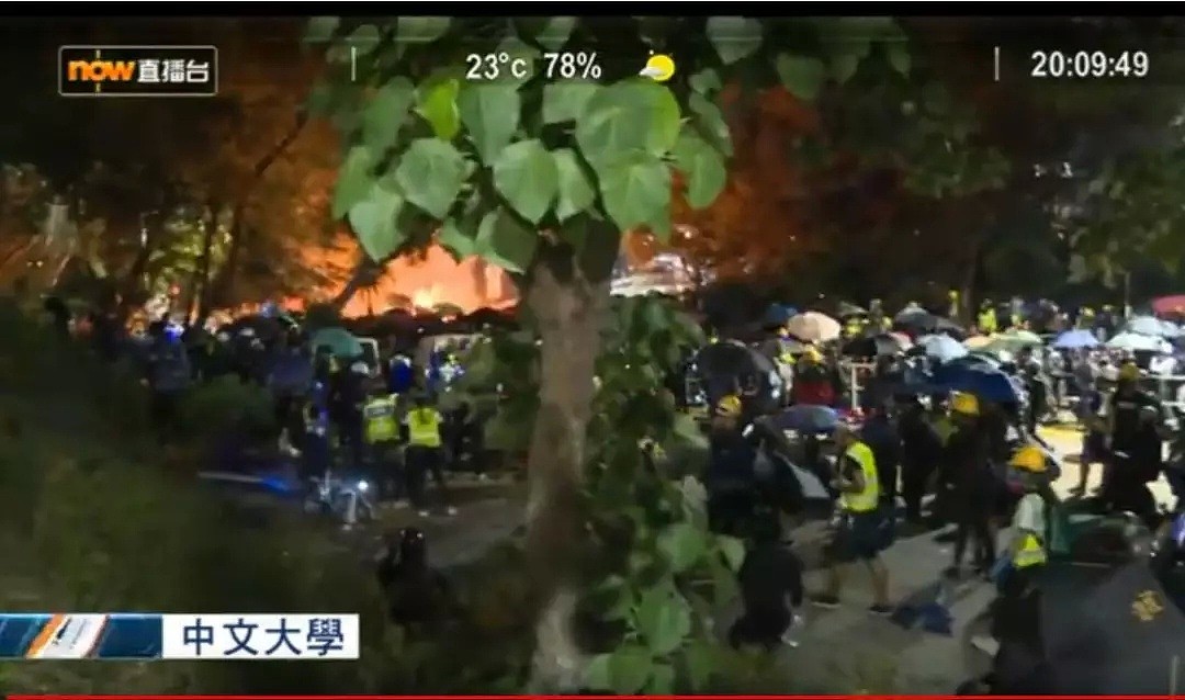 此刻，香港中文大学还燃烧着熊熊火焰！（组图） - 1