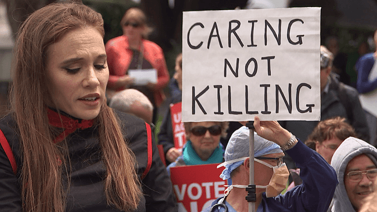 新西兰议会通过安乐死法案！抗议者：帮助我们活着而不是死