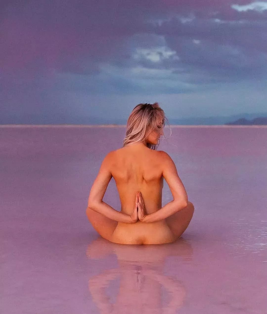 【美女】这个姑娘的瑜伽“裸照”惊艳全世界，让男人疯狂，女人惊叹！（组图） - 1