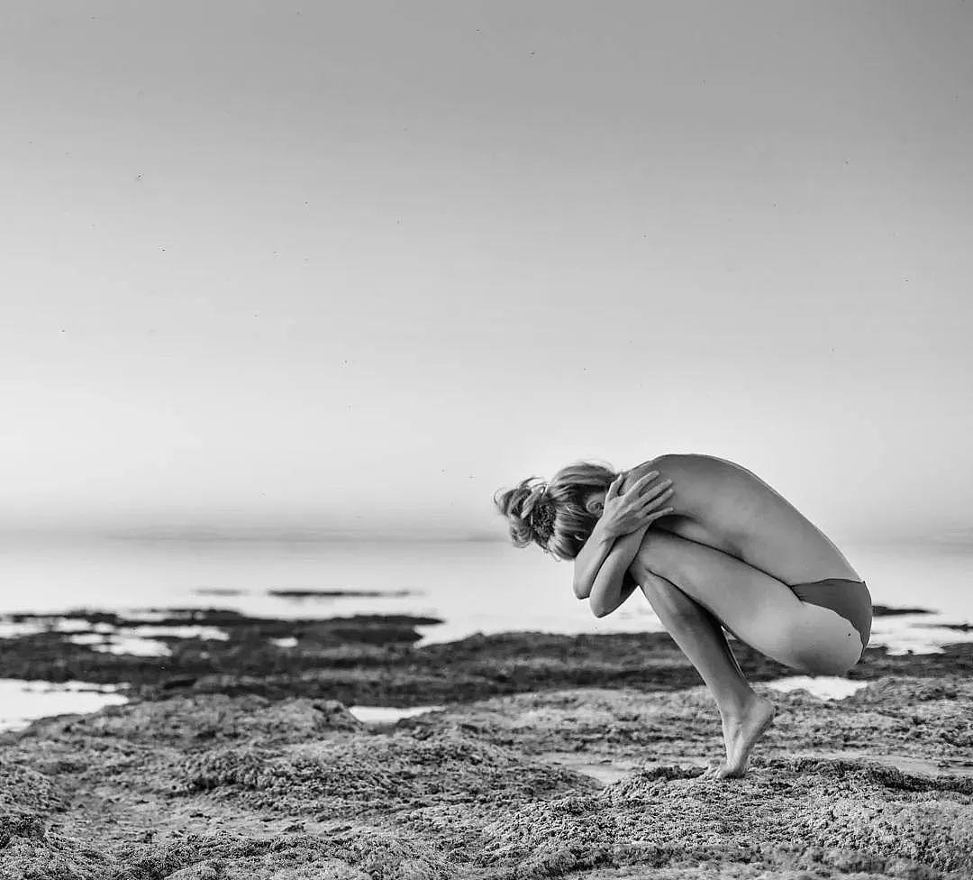 【美女】这个姑娘的瑜伽“裸照”惊艳全世界，让男人疯狂，女人惊叹！（组图） - 11