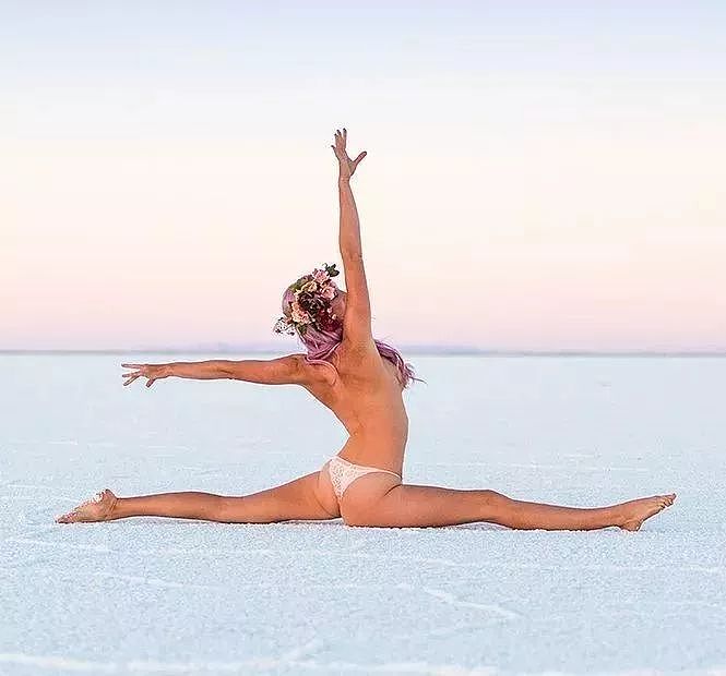 【美女】这个姑娘的瑜伽“裸照”惊艳全世界，让男人疯狂，女人惊叹！（组图） - 16