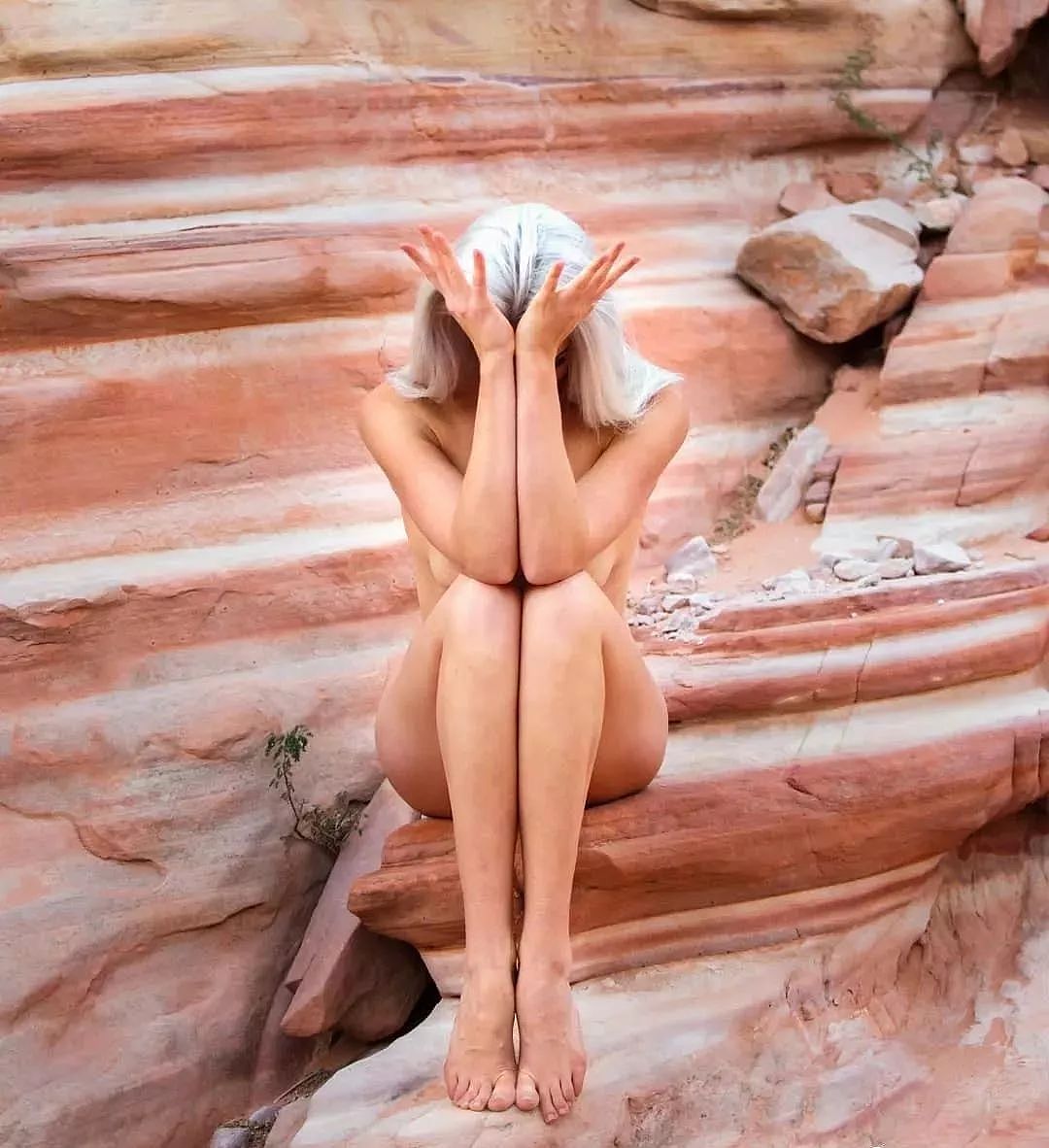 【美女】这个姑娘的瑜伽“裸照”惊艳全世界，让男人疯狂，女人惊叹！（组图） - 29