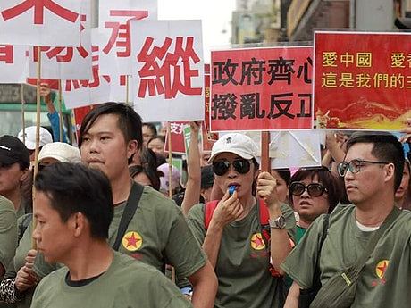 香港元朗再现反暴力游行 多地有示威者被殴（视频/组图） - 1