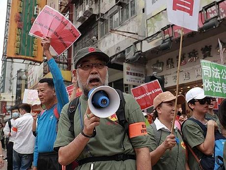 香港元朗再现反暴力游行 多地有示威者被殴（视频/组图） - 3