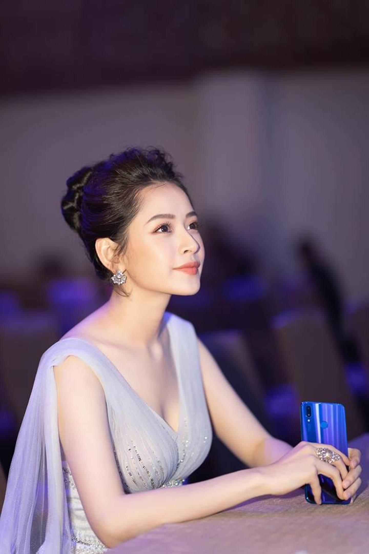 【美女】她是越南第一美女，仙气十足身材傲人，华为请她代言，稳了（组图） - 8