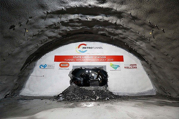 Metro-tunnel-breakthrough.jpg,0