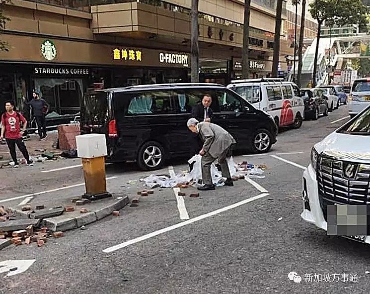 新加坡首富现身香港街头捡垃圾！这让“暴徒”们情何以堪...（组图） - 3