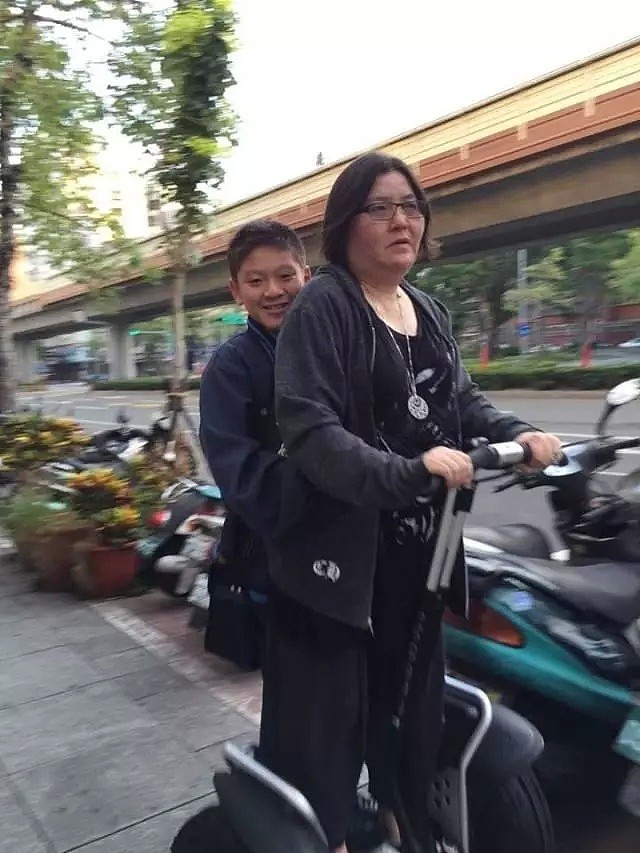 ​未婚生子，一心要和渣男结婚！突然跳楼自杀，生父却玩起了失踪...（组图） - 54