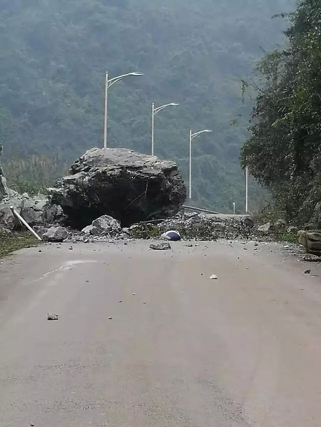 广西靖西5.2 级地震已致1人身亡！南宁百色玉林等地有震感！（组图/视频） - 17