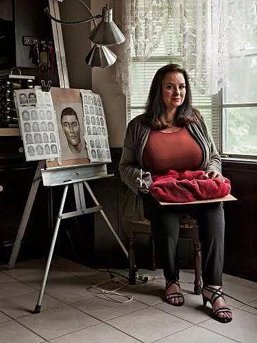 她21岁被强奸，为报仇画7000多张罪犯画像， 抓1266人…打破吉尼斯纪录！ （组图） - 24