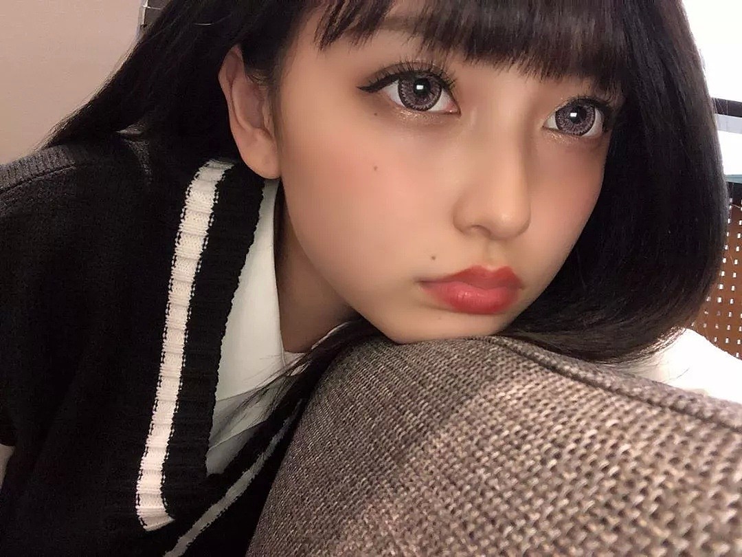 【美女】2019日本最可爱女高中生撞脸baby，网友：求求上天给日本分点帅哥吧！（组图） - 8