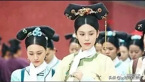 【历史】清朝妃子脖子上的“白布条”，除了装饰之外，主要是为了方便皇上（组图） - 3