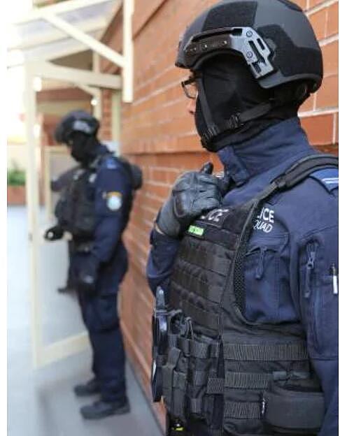 悉尼IS成员今晨被捕！试图招募teenager，策划恐袭，或判终身监禁！（组图） - 2