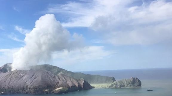 新西兰火山爆发：旅游胜地白岛5人死亡，多人下落不明！(组图) - 19
