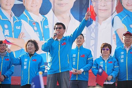 蓝营要角齐登台 韩国瑜宣布朱立伦担任竞选总部主委 - 1