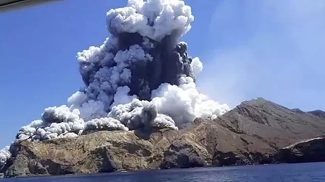 新西兰火山爆发已致37人死伤 游客尸体瞬间被火山灰掩埋 中领馆紧急警告!（组图） - 3