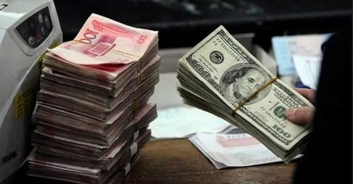 华人注意！在国内这样取钱违法，男子7天5次取1万美元，银行遭重罚！（组图） - 2