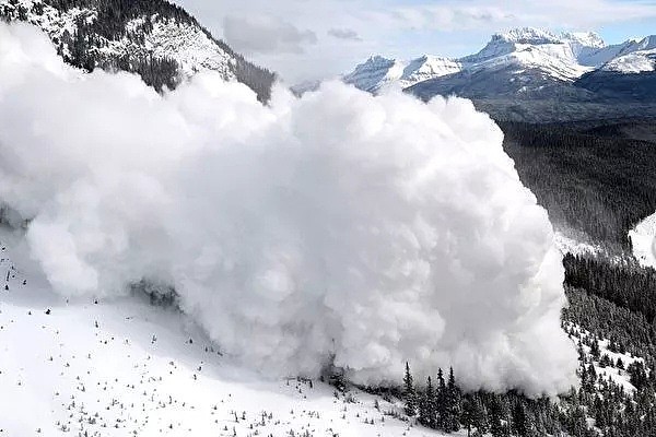 警告！冬季千万别去这些网红旅游景点！雪崩频发，险出人命！（组图） - 13