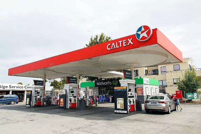 Caltex加油站变形记 - 1