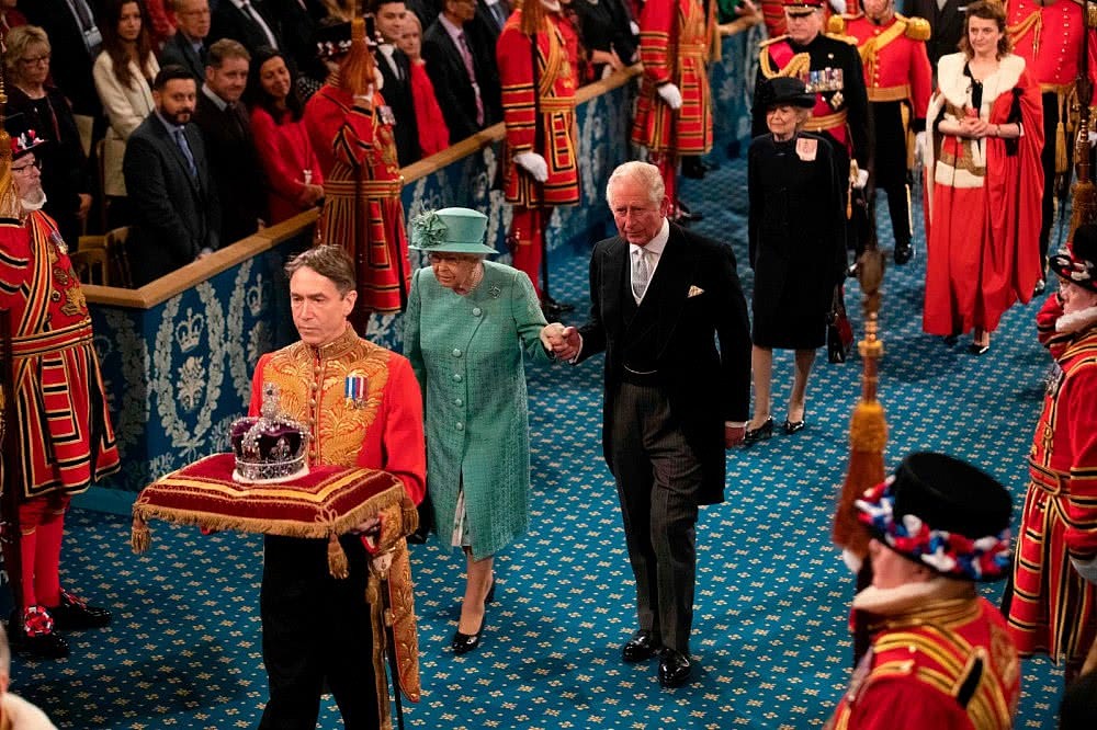 英国新一届议会开幕，女王演讲“梅开二度”（组图） - 2