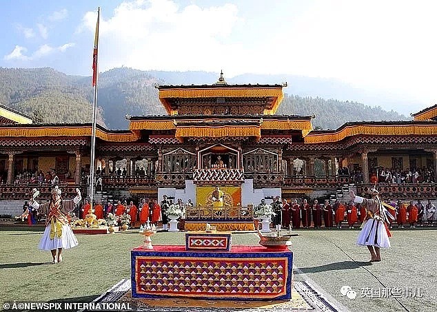 不丹29岁王后官宣怀二胎，痴迷传统服饰的她，被誉为时尚新偶像？（组图） - 1