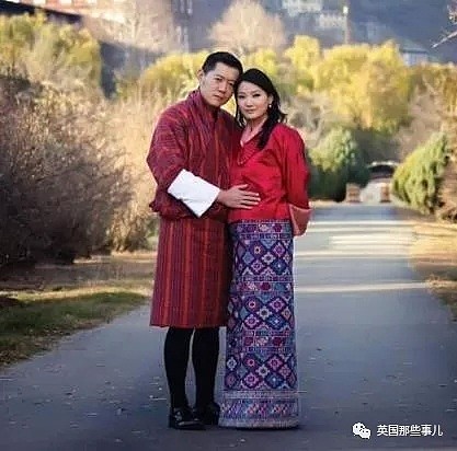 不丹29岁王后官宣怀二胎，痴迷传统服饰的她，被誉为时尚新偶像？（组图） - 4