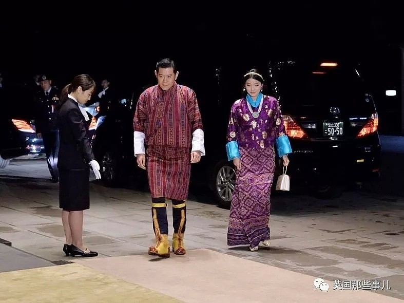 不丹29岁王后官宣怀二胎，痴迷传统服饰的她，被誉为时尚新偶像？（组图） - 20