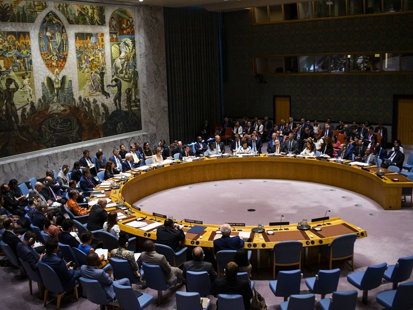 联合国安理会的一项决议12月20日被中俄否决，美国方面十分不满。该决议涉及叙利亚难民问题。（VCG）