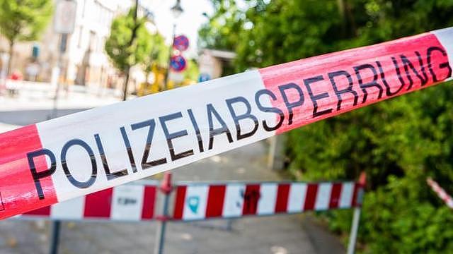 德国男子家传出男童痛苦喊声，衣橱中发现失踪2年的15岁少年