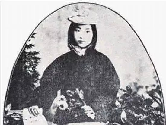 5位总统追她，她却隐居农村，守寡一生，中国第一女演员，至今传奇！（组图） - 17