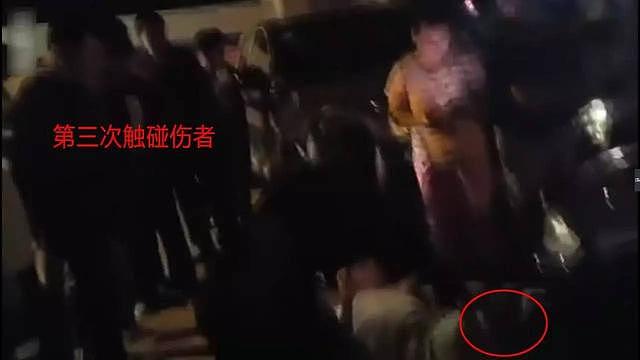 疯狂！卡宴男叫嚣宝马女，女司机一怒之下撞残其双腿