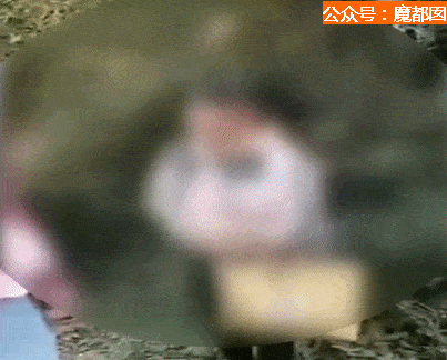 残忍发指！拳打脚踢抽耳光撞墙，中国一初三女生被殴打到内膜出血，现状惨不忍睹！（组图） - 12