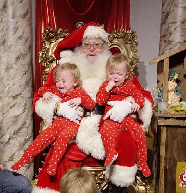 美国育儿作家的忠告：从不让女儿坐在圣诞老人腿上，父母们该警醒
