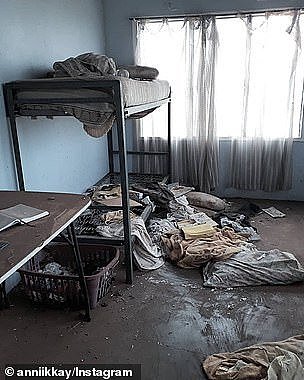 15896878-7829023-Homes_were_abandoned_with_belongings_still_inside_pictured_-a-6_1577411039702.jpg,0