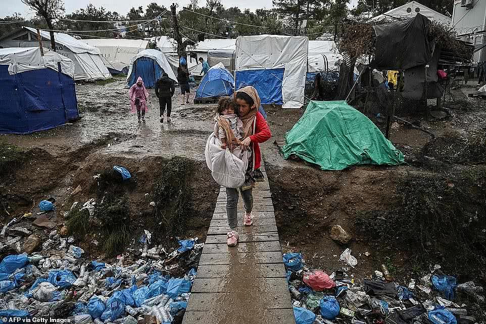 希腊难民营远超负荷：医疗状况恶劣，儿童心理问题严重（组图） - 2