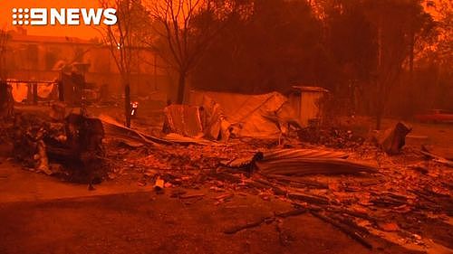 噩耗！新州山火肆虐，又有2人确认遇难，另一人凶多吉少！死亡人数已升至11人（视频/组图） - 8