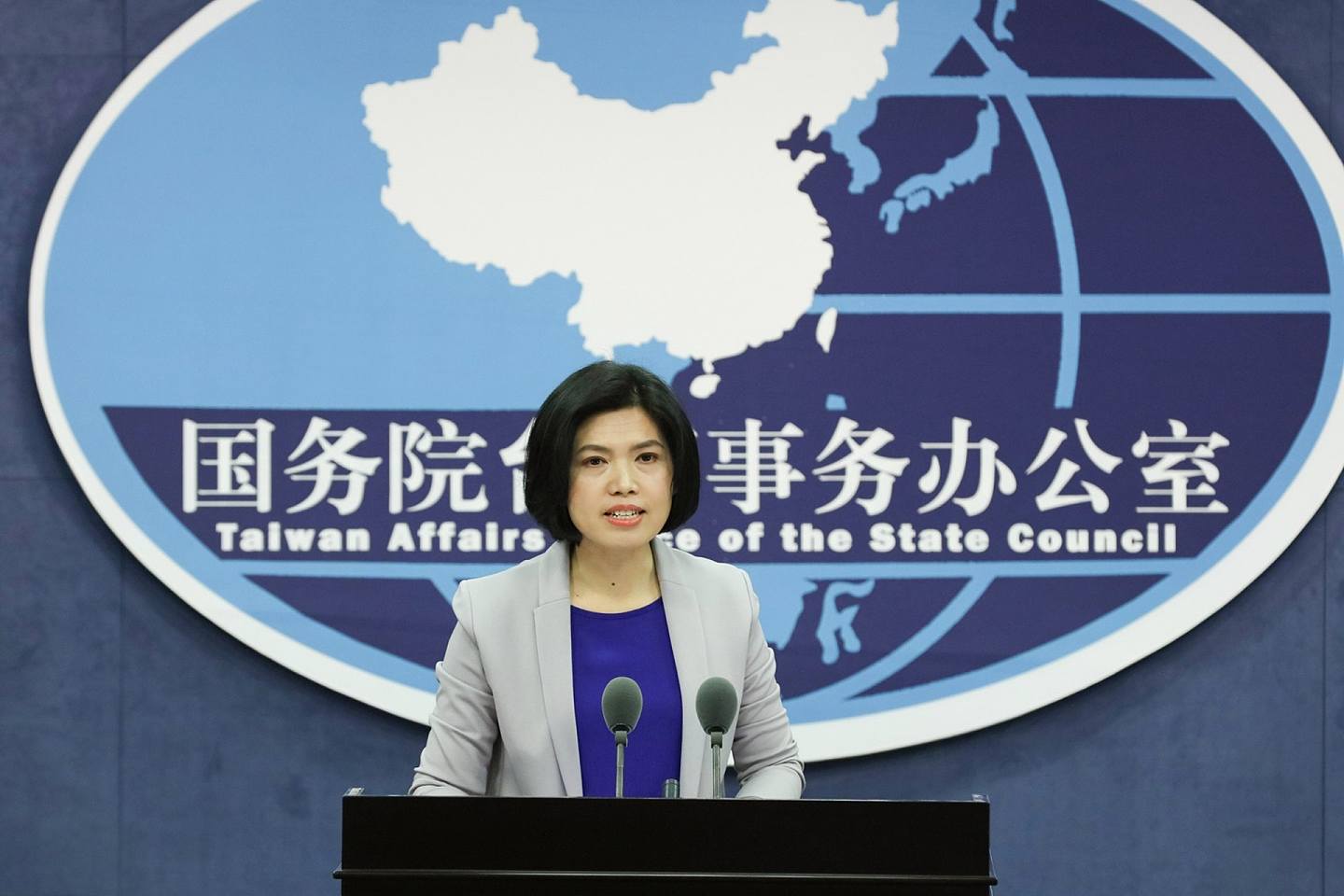针对特朗普签署《国防授权法》（NDAA），大陆国台办发言人朱凤莲于北京时间12月25日例行记者会上表示中国大陆坚决反对。（中央社）