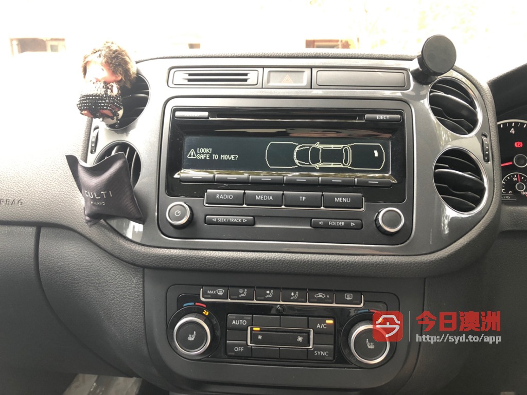今日悉尼出售爱车火烈鸟 2014购入德国大众SUV 途观 20 Turbo 高配置 出售爱车火烈鸟 2014购入德国大众SUV 途观 20 Turbo 高配置