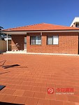 Riverwood 后院四房房屋其中1房出租
