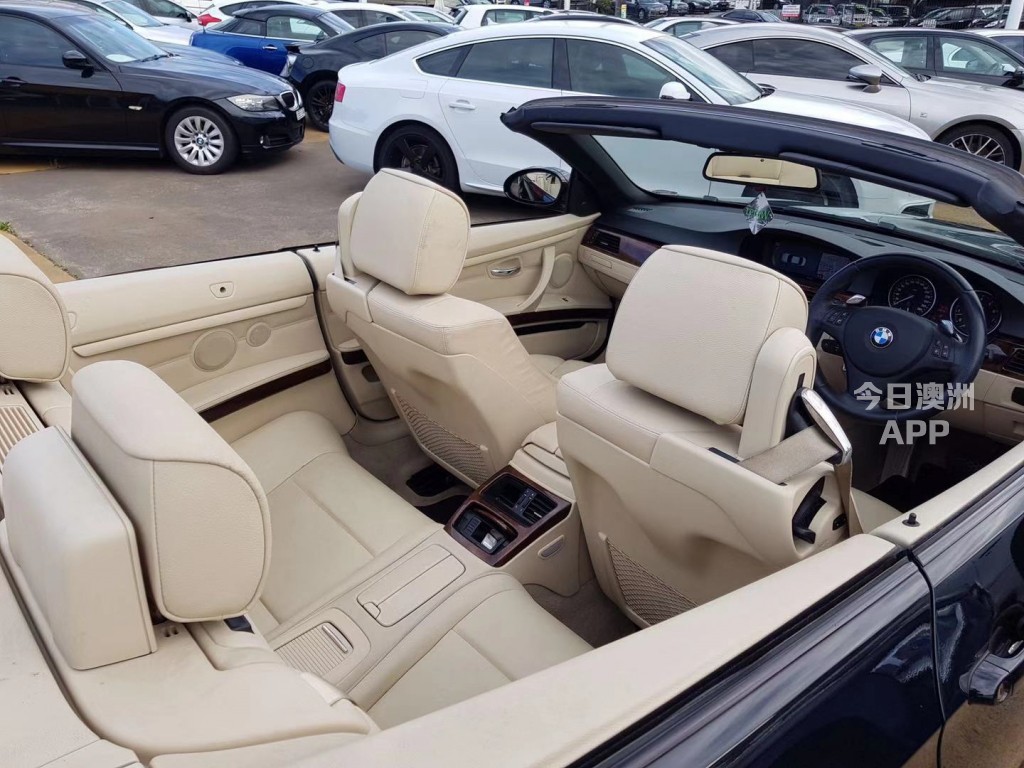 今日悉尼MY09 BMW 335I 敞篷轿跑 V6 动力强劲 车况完美 仅7万多公里 MY09 BMW 335I 敞篷轿跑 V6 动力强劲 车况完美 仅7万多公里